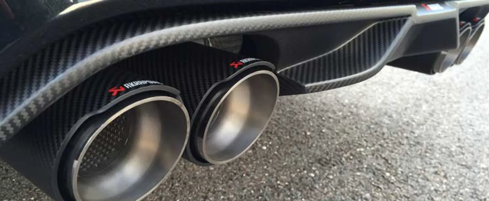 akrapovic-uitlaat