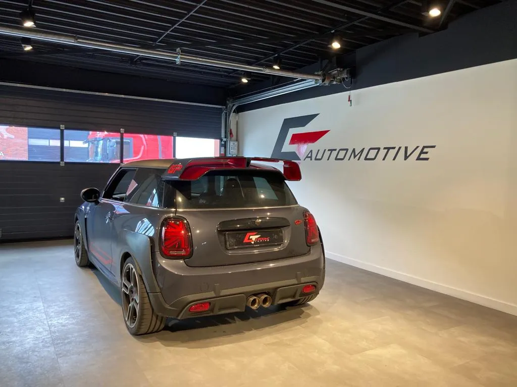 CT Automotive biedt uitlaten op maat voor Mini's