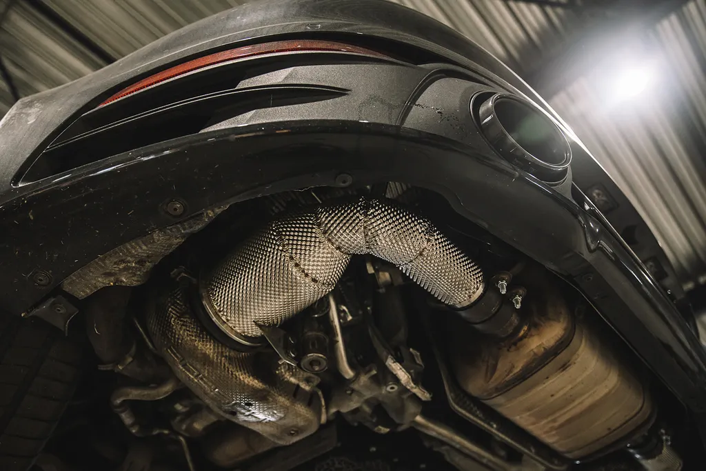 porsche-992-downpipes-ct-automotive-onderkant