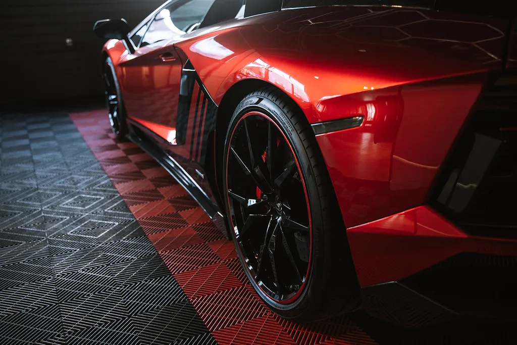 Lamborghini-aventador
