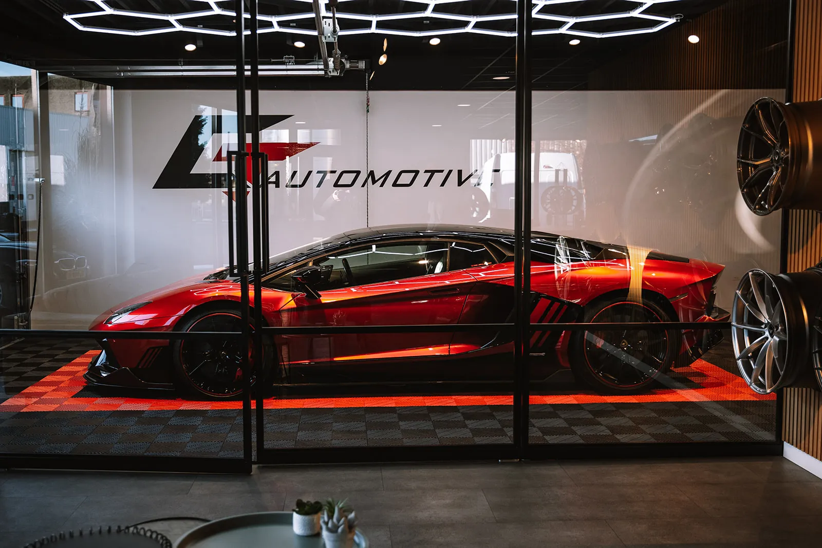 Lamborghini-Aventador-ct