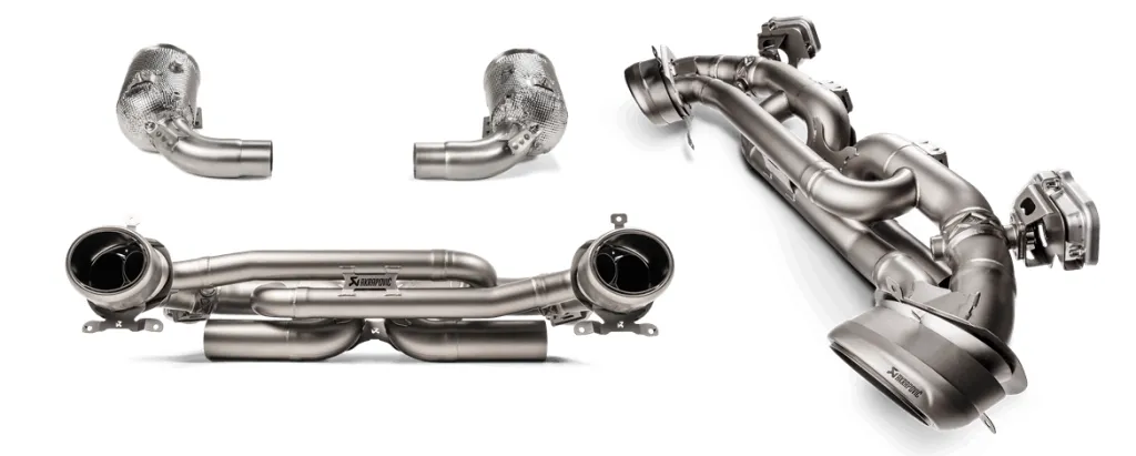 akrapovic-uitlaat-2