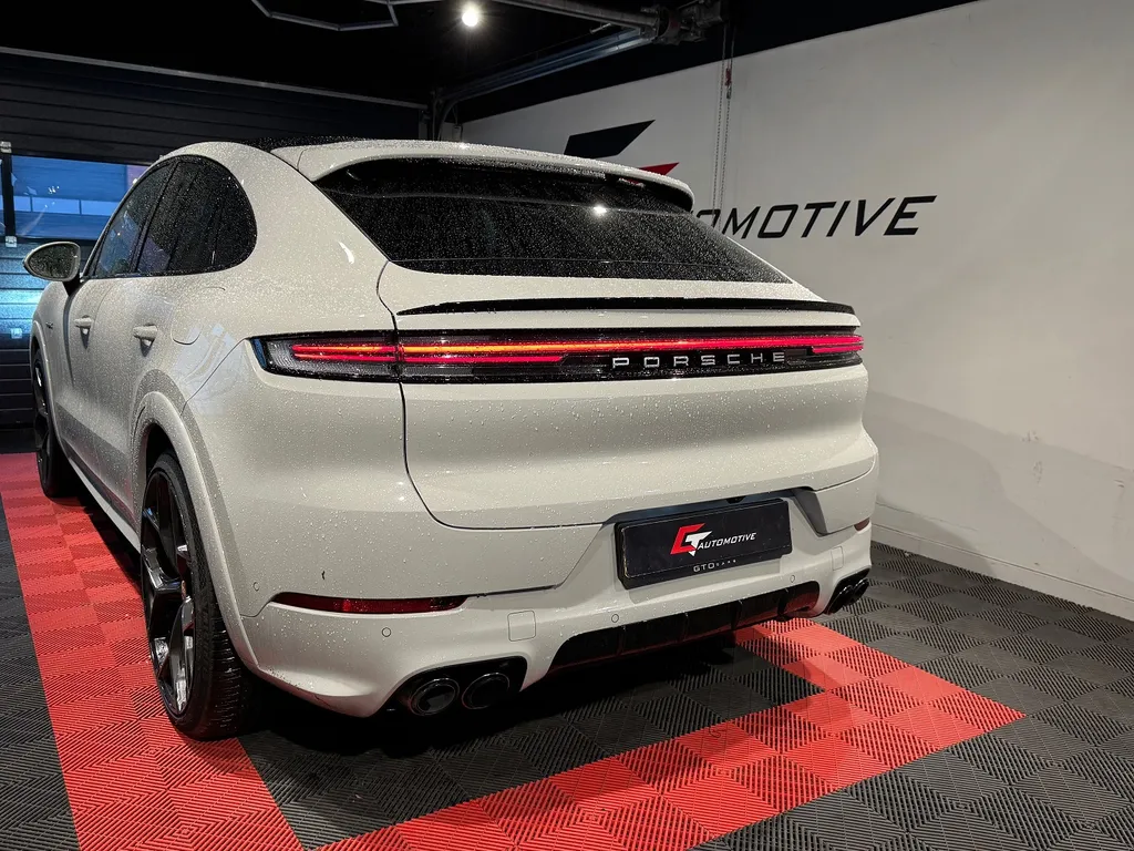 porsche uitlaat 2024