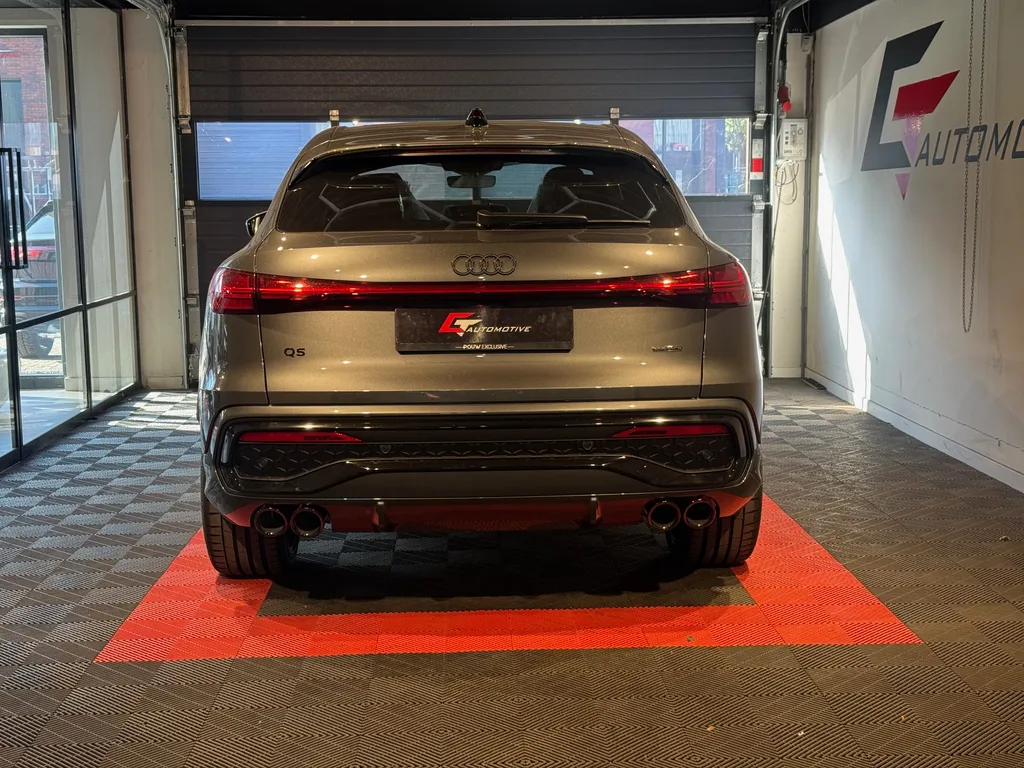 Audi Q5 2025 sportuitlaat montage zonder foutmeldingen
